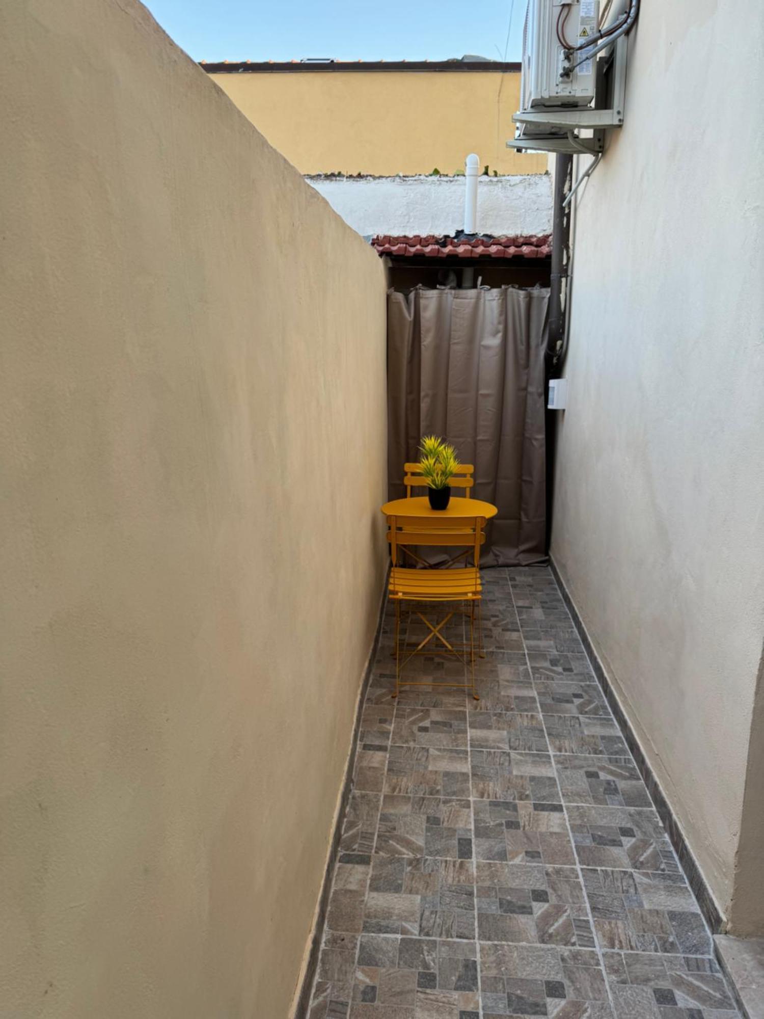 Onda Di Porta A Mare Livorno Exterior foto
